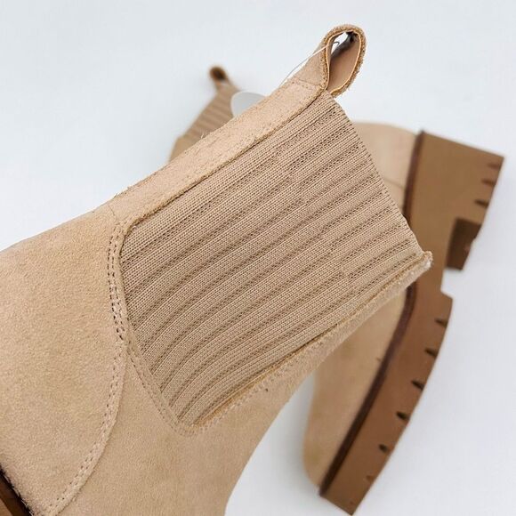 Blondo Dixi Demaria Waterproof Bootie - Picture 11 of 11